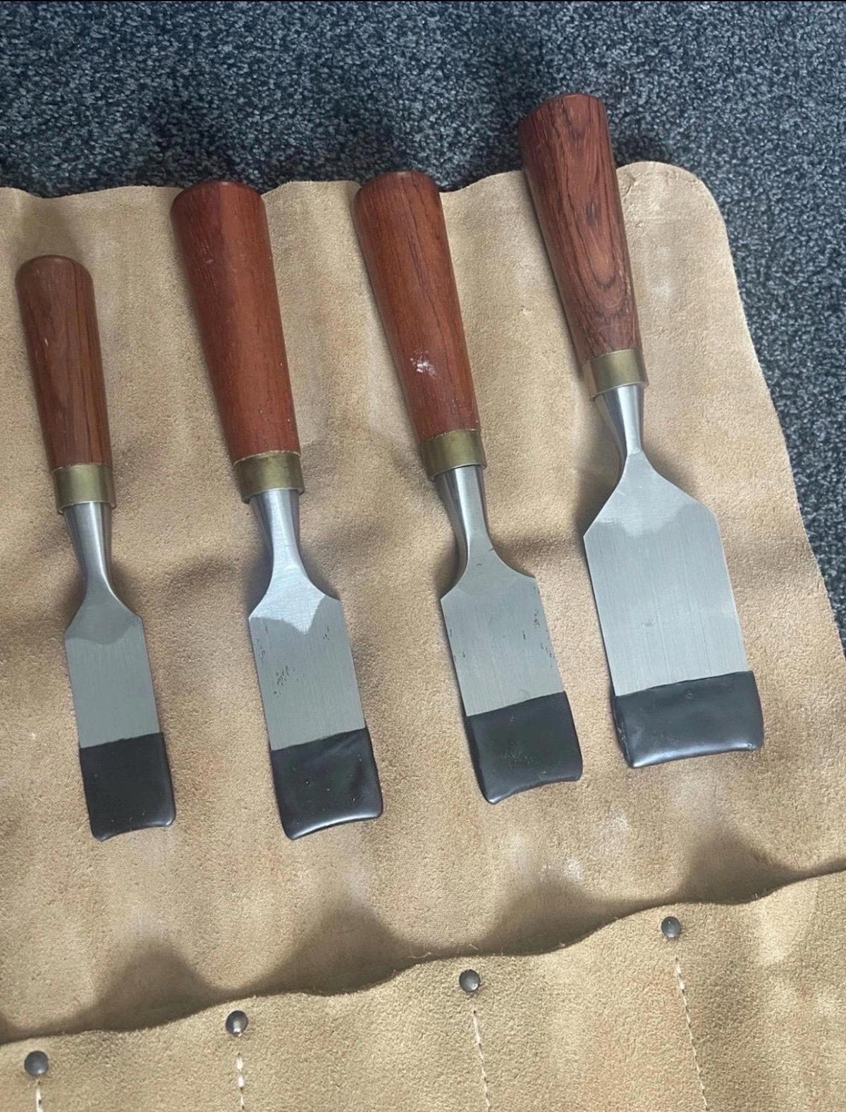 Handmade Woodworking Chisel Set | Traditional Wood Carving Tools for Craftsmen & Carpenters