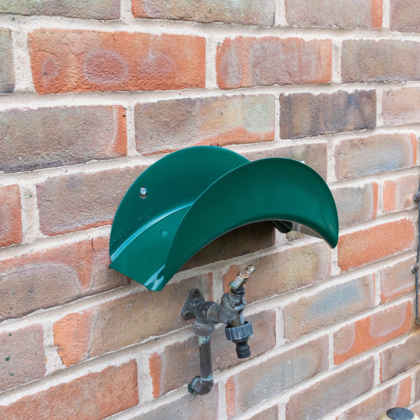 Metal Hose Hanger Green