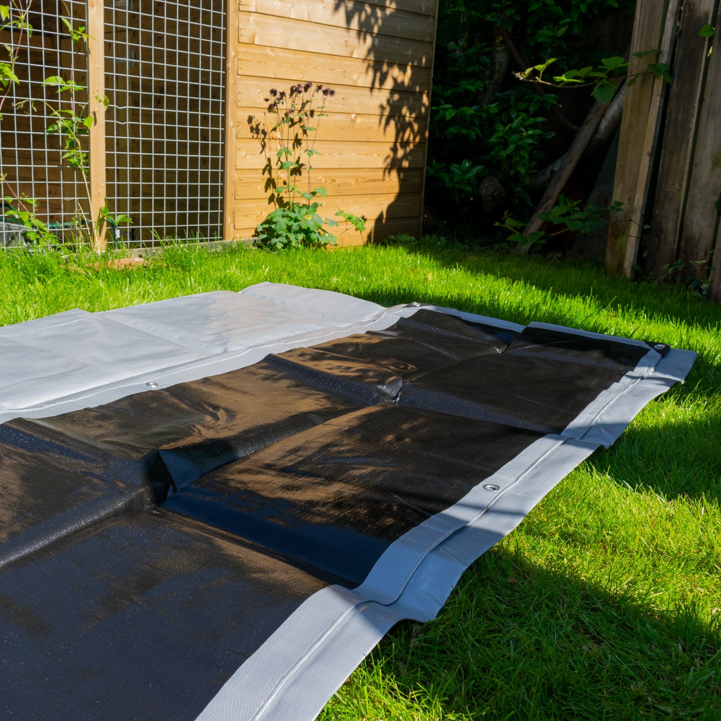 Silver XL-Grade Tarpaulin 3m x 3m