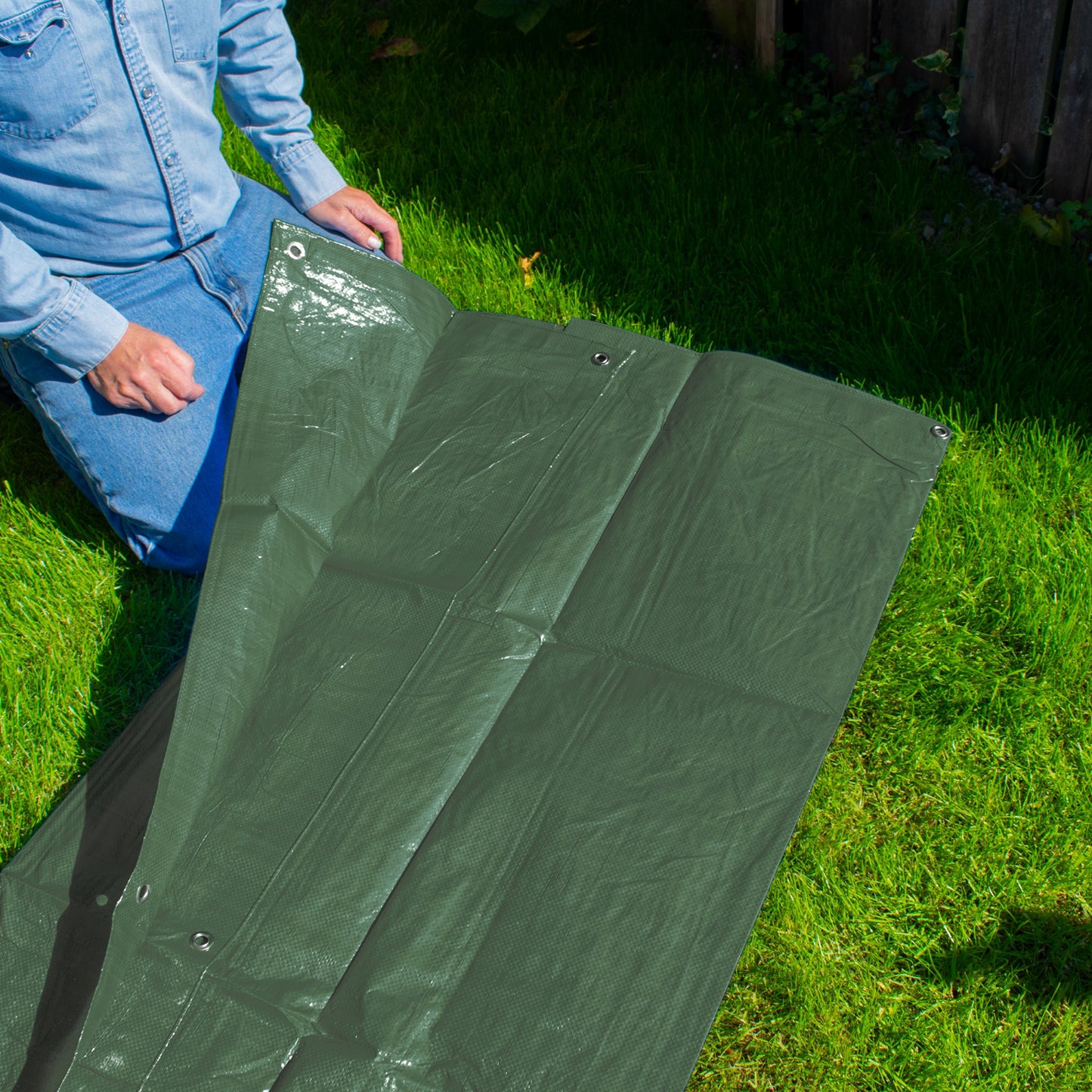 Green M-Grade Tarpaulin 6m x 8m
