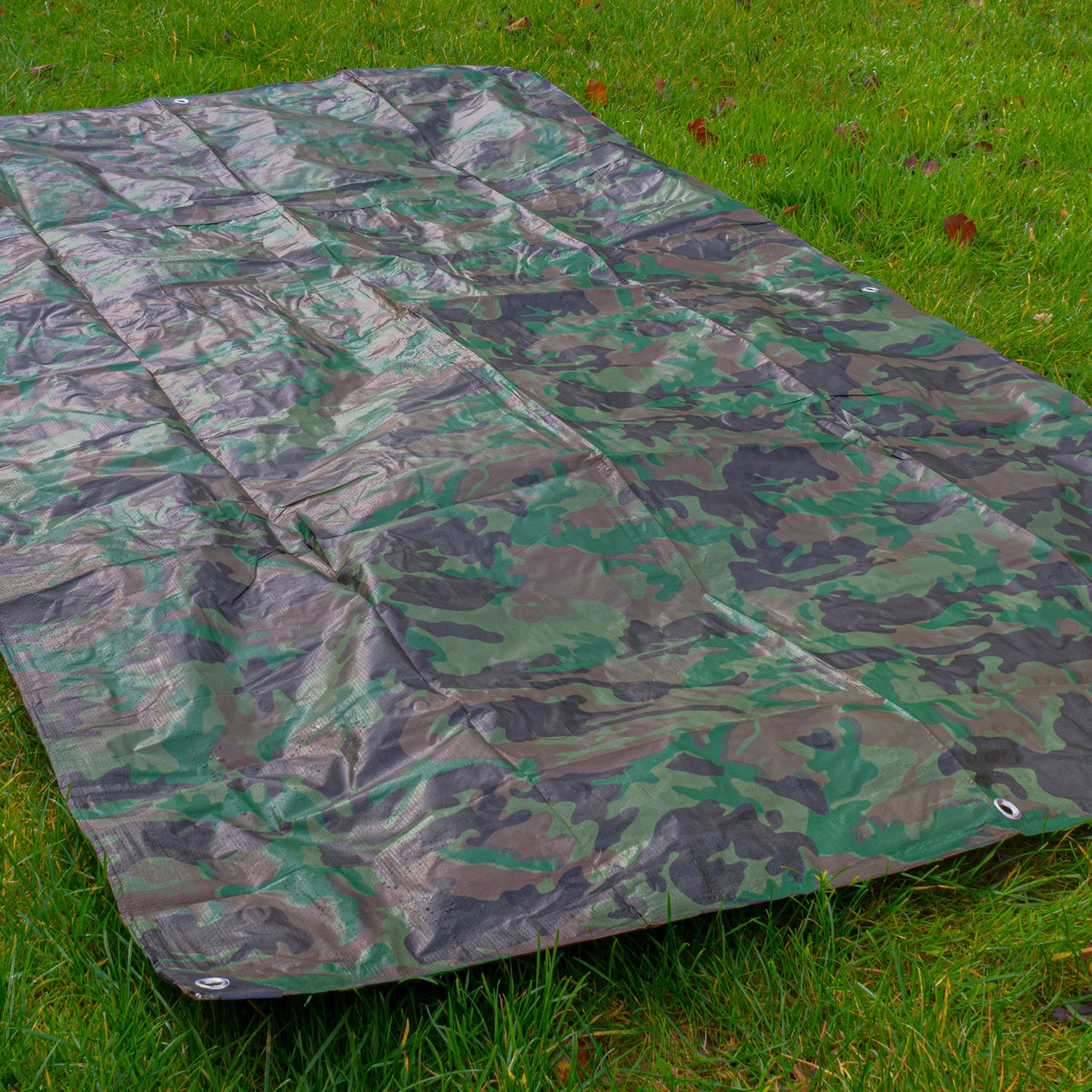 Camouflage M-Grade Tarpaulin 5m x 8m BRADAS