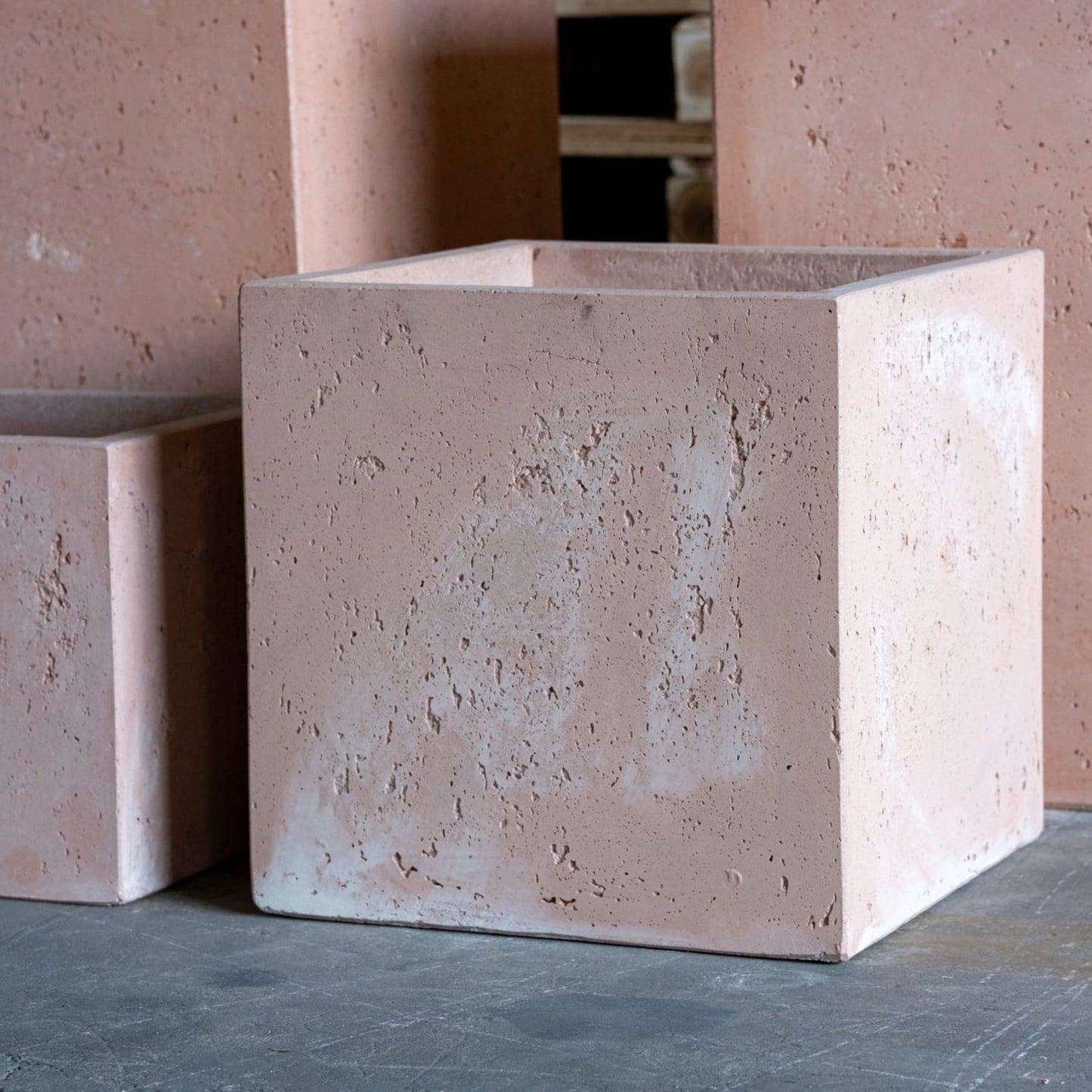 Cubrosa | Blushstone – 40cm Large Square Concrete Planter – 38L Cube Plant Pot