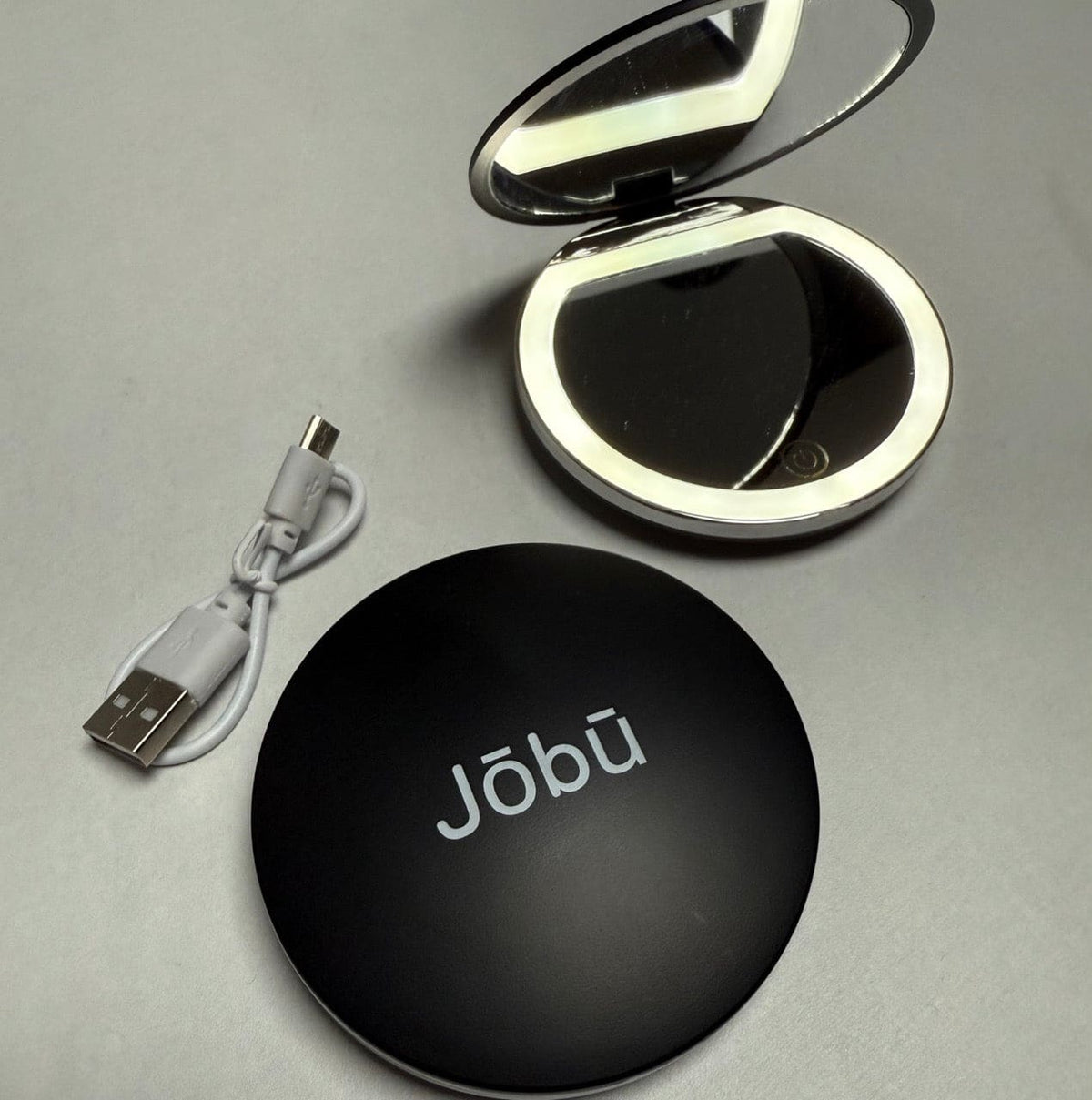 Kawai - LED Travel Cosmetic Mirror