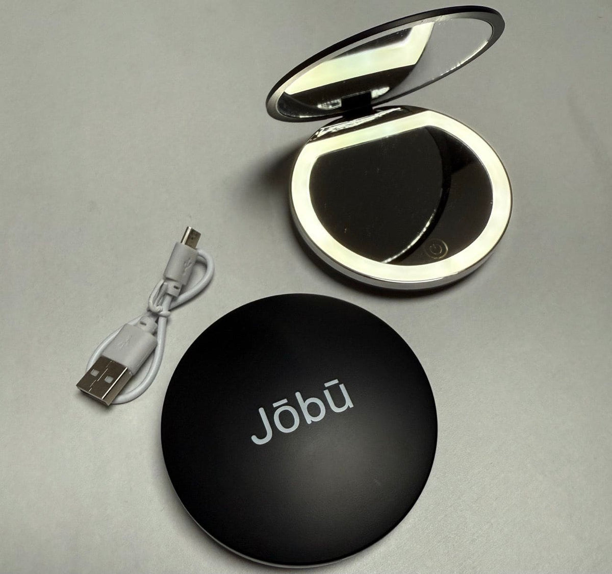 Kawai - LED Travel Cosmetic Mirror