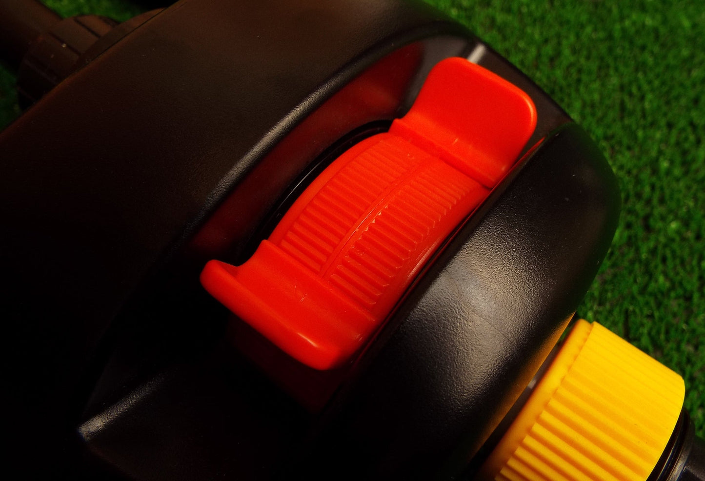 Bar Oscillating Sprinkler Cost Wise